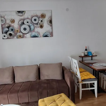 Апартаменты K2 *